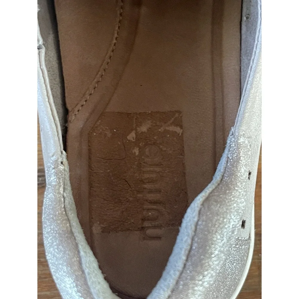 NURTURE WOMEN'S GRAY BEIGE LEATHER‎ LASER CUT LACE UP SNEAKERS SIZE 10 GUC